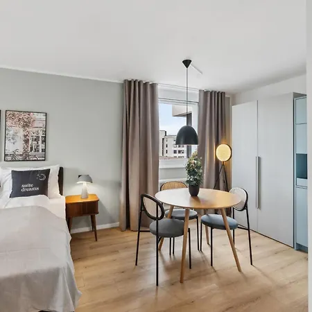 Limehome Sterneckstr Hotel Solnohrad
