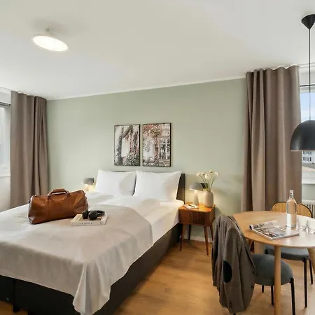 Limehome Sterneckstr Hotell *