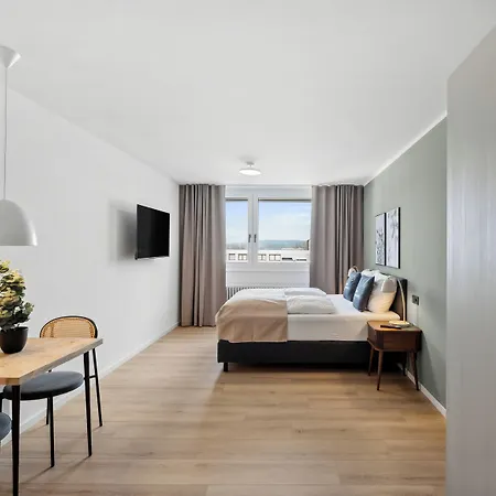 Aparthotel Limehome Sterneckstr 3*