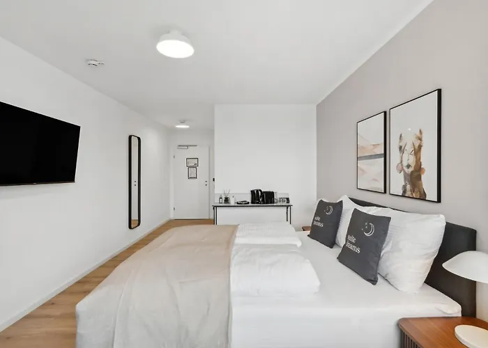 Limehome Sterneckstr Hotell